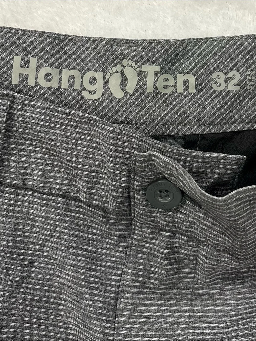 Hang Ten Hybrid Gray Striped 5-Pocket Shorts Men's Size 32